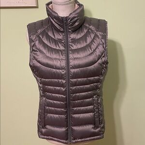 Grey Bernardo Down Vest, size M